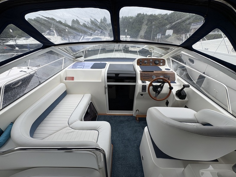 Falcon Sportsboats Norfolk - Capriole 900