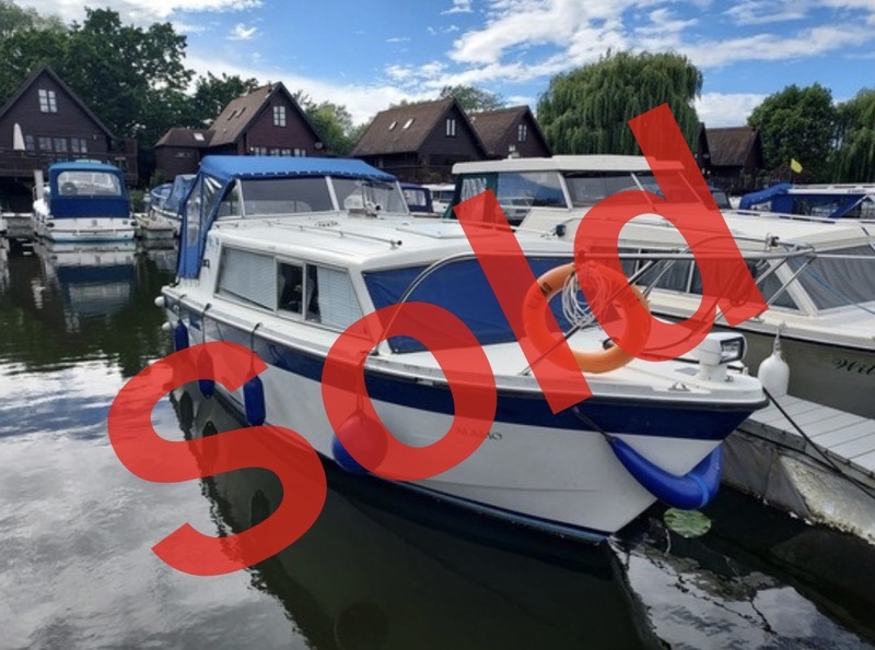 Marina Boat Hire LTD - Eastwood 24