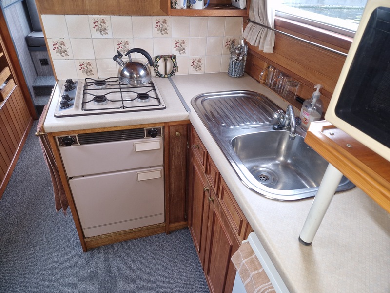 Marque Narrowboats - 37ft Cruiser Stern called Deltic