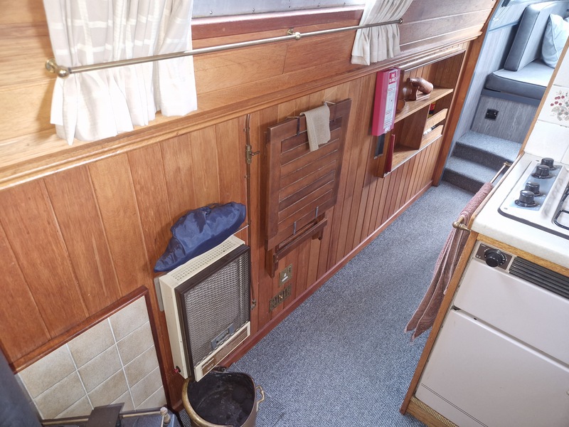 Marque Narrowboats - 37ft Cruiser Stern called Deltic