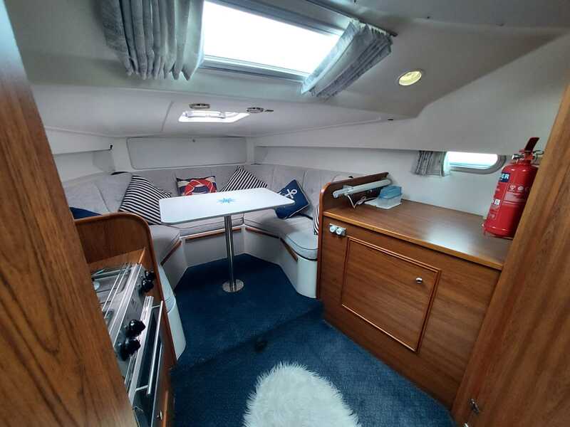 Barnes - Falcon 27
