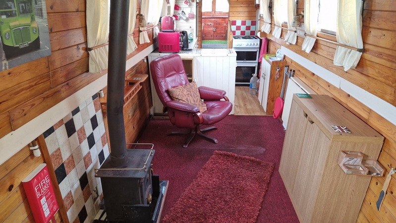 Unknown - 50ft Narrowboat called Aphrodite