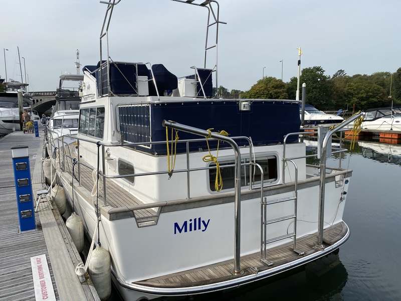 Corvette Marine - 320
