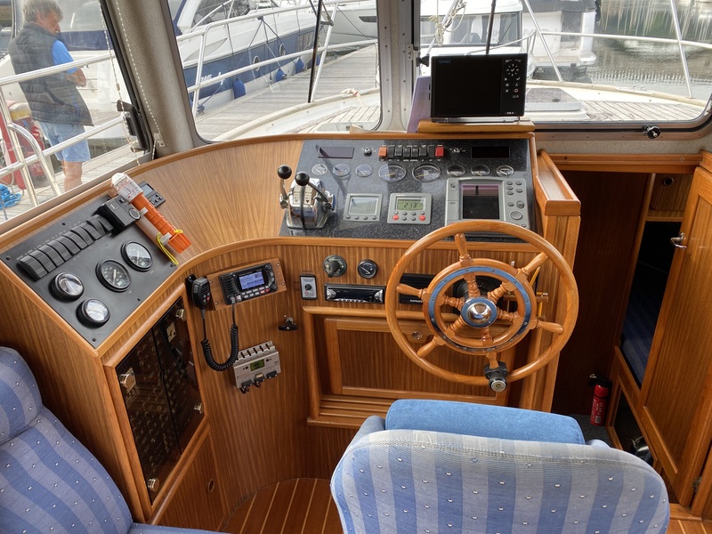 Corvette Marine - 320