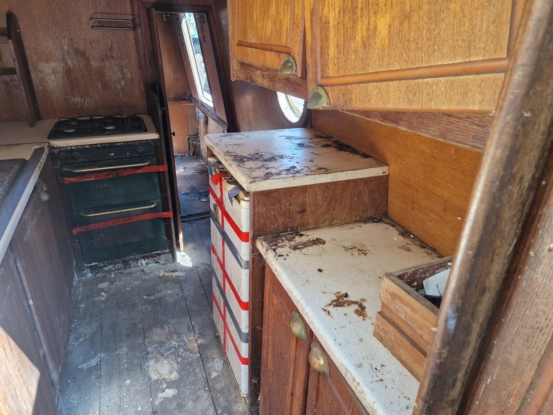 Bridgewater Boat Builders - 60ft Project Narrowboat called Sloley No1