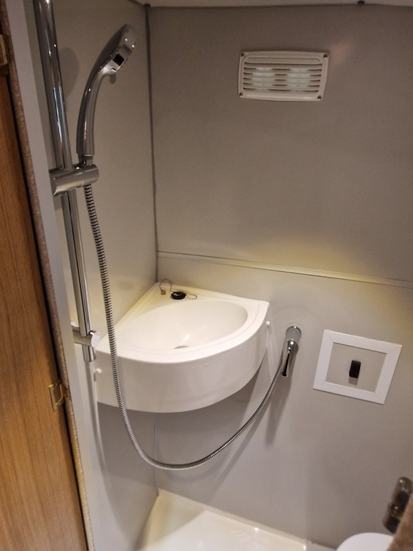 Viking - 275 HiLine Spec called Corentyne Queen