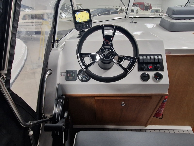 Viking - 275 HiLine Spec called Corentyne Queen