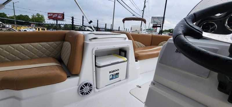 Nautic Star - 203 SC Deck