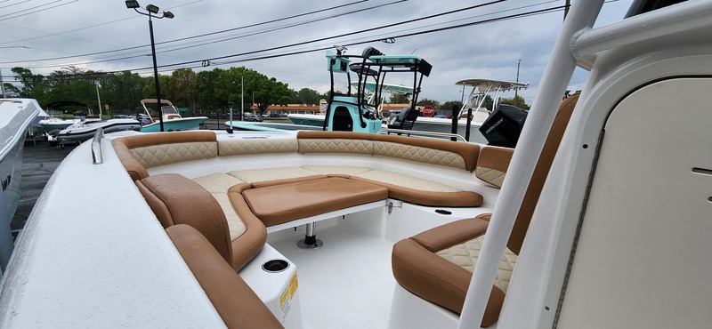 Nautic Star - 231 Hybrid
