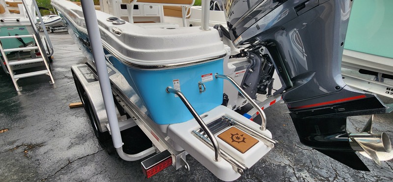 Nautic Star - 231 Hybrid