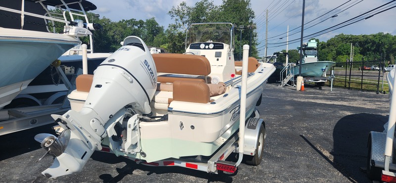 Pioneer - 180 Islander