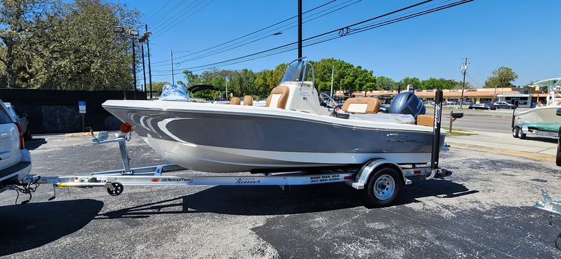 Pioneer - 180 Islander