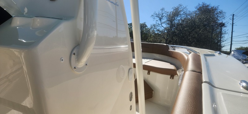 Pioneer - 202 Islander