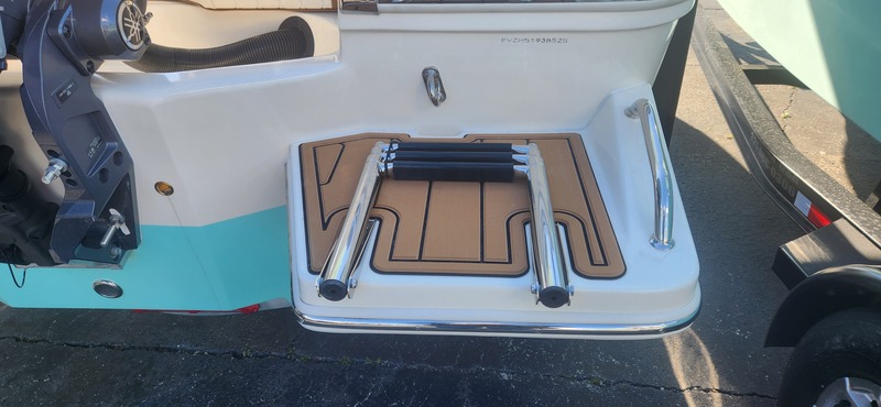 Pioneer - 202 Islander