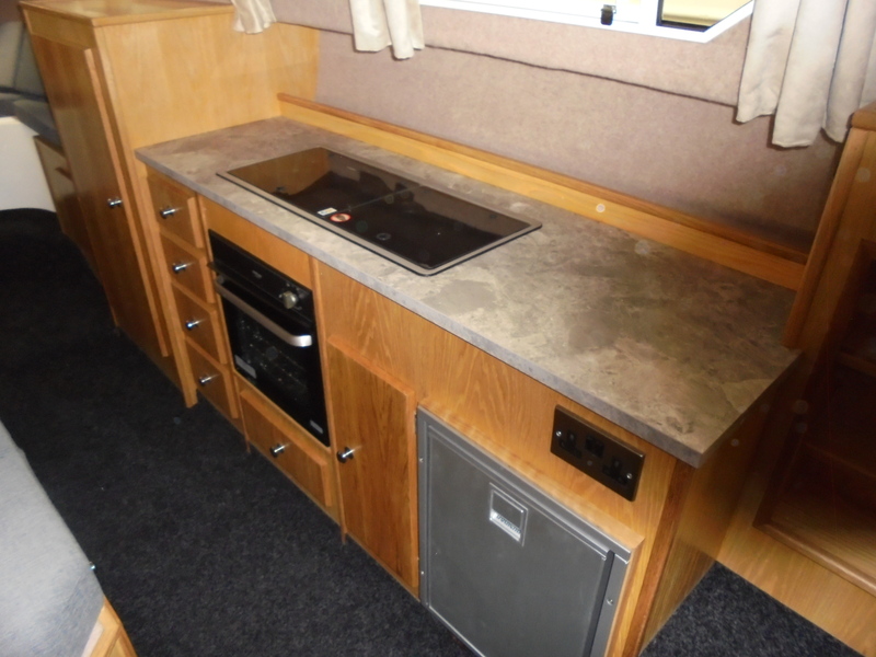 Viking - 26 Widebeam Golden Crown Edition
