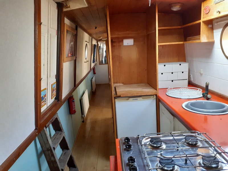 R & D Fabrications - 60ft Narrowboat called Stove Pipe Wells
