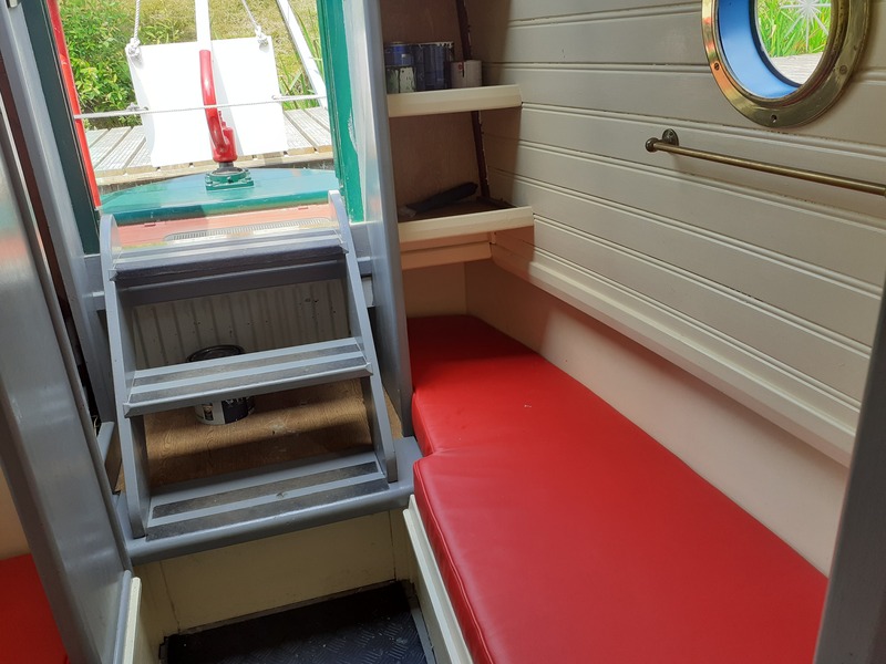 Gary Gorton - 60ft narrowboat Lady Dorothy