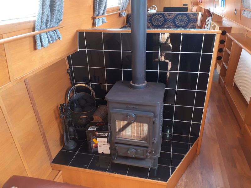 Amber Boats - 60ft Semi Trad narrowboat called Jemini