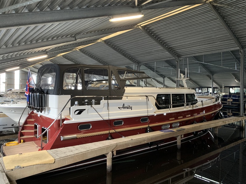 Smelne Yachts - Stevens 1600 Dutch Steel Trawler