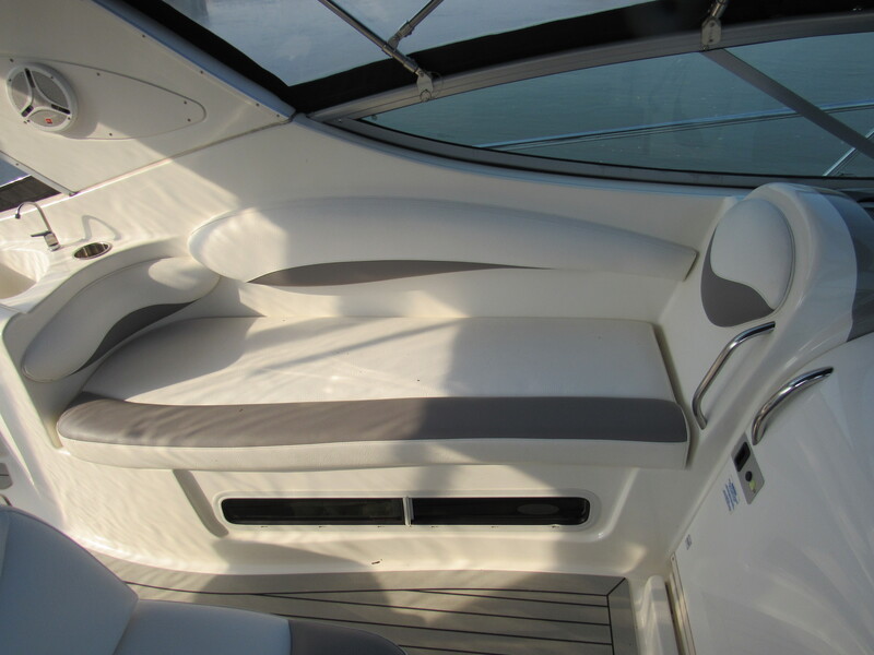 Maxum - 2700 SE