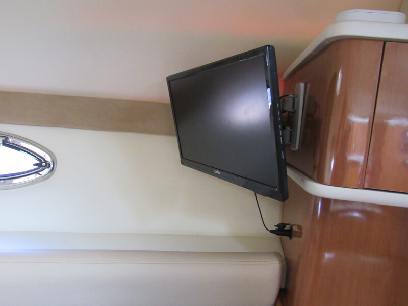 Maxum - 2700 SE