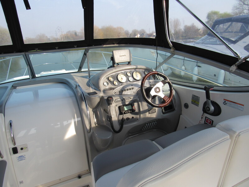 Maxum - 2700 SE