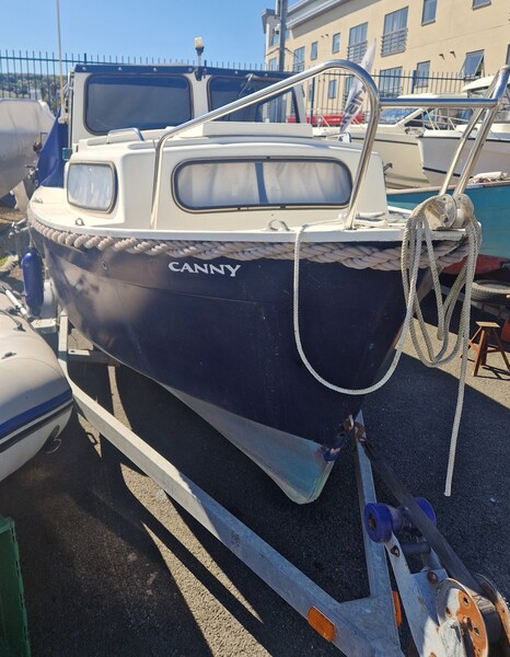 Hardy - 18 Navigator