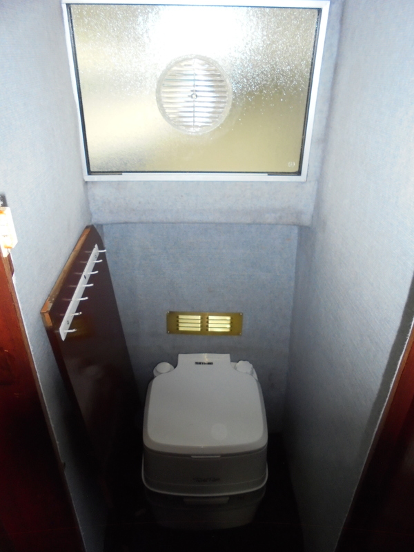 Viking - 32 Narrow Beam called Spirit of Advernture