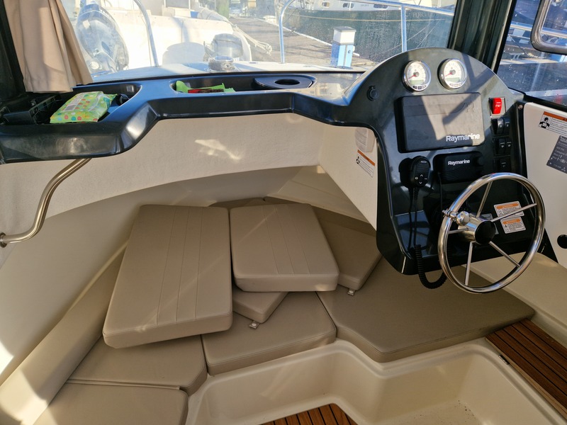 Quicksilver - CAPTUR 605 PILOTHOUSE