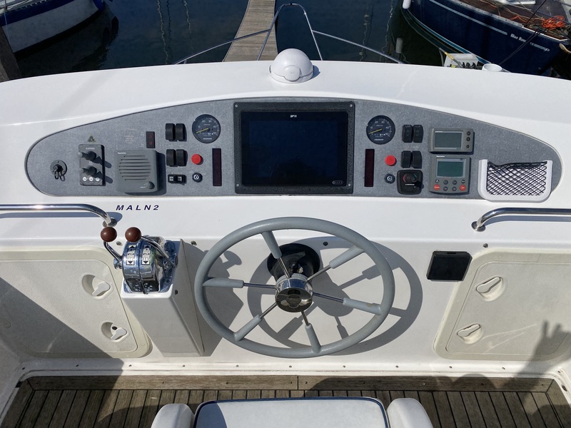 Corvette Marine - 320