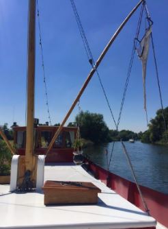 Barge - Dutch Shrimper