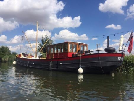 Barge - Dutch Shrimper