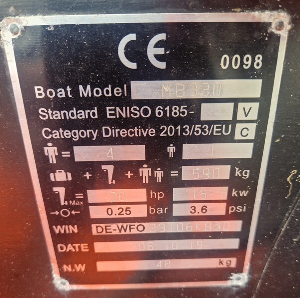 Bison - MB330