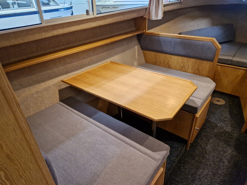 Viking - 260 Wide Beam HiLine Spec