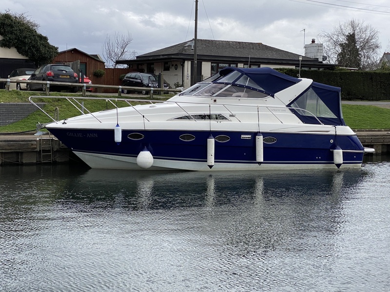 Sheerline Boats - Capriole 1080